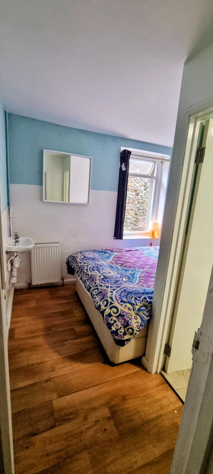 First And Last Youth Hostel Douvres Extérieur photo